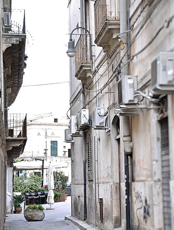 Keys Of Sicily - Bassa Modica